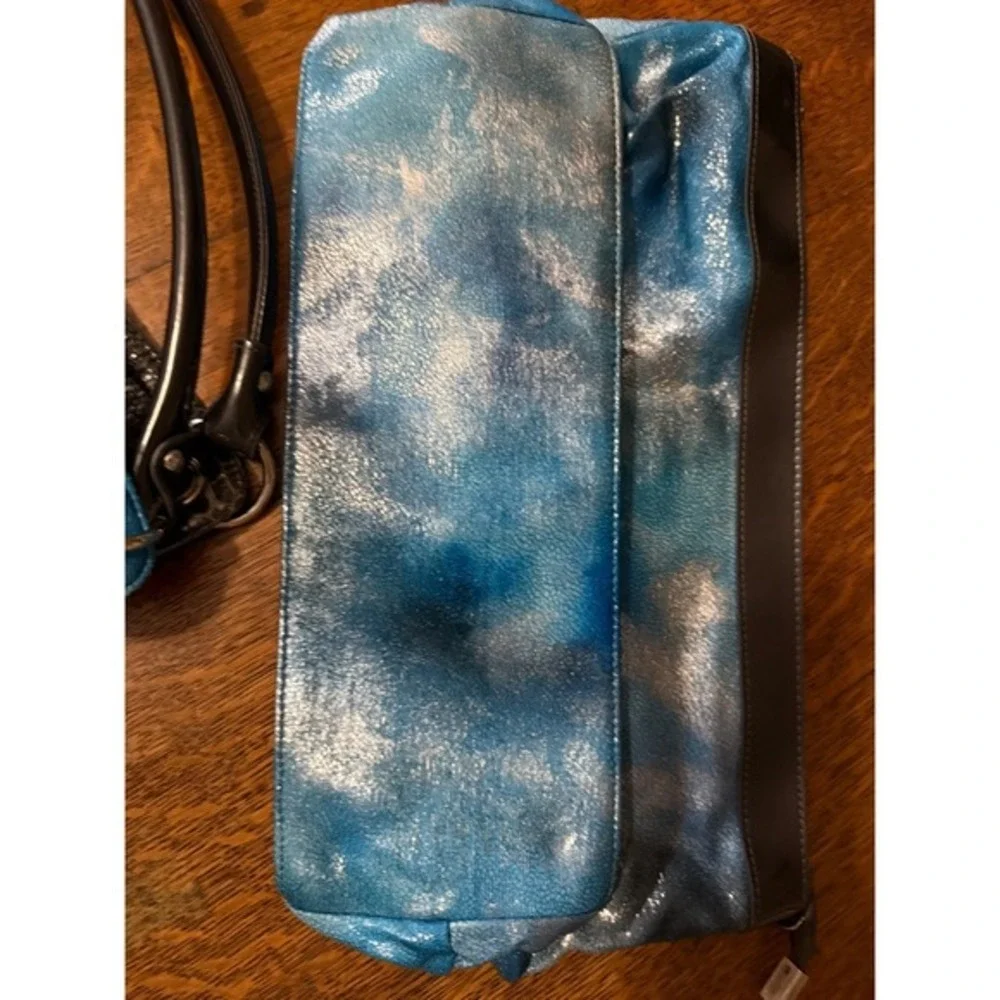 Beijo Couture Blue Silver Metallic Tie Dye Hobo Bag and‎ Pouch Set 2pc